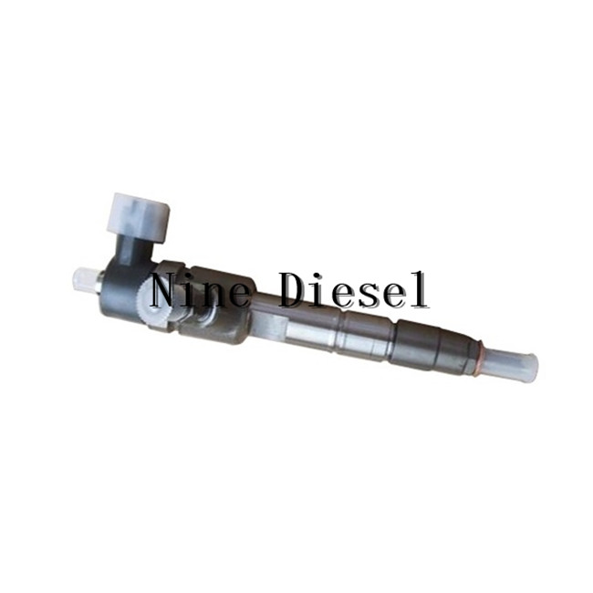 Nine Brand Diesel Injector 0445110629 / 0445110628 With Nozzle DLLA150P2440 , Valve F00VC01359 0