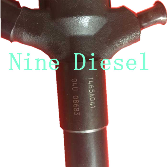 High Reliability Mitsubishi Diesel Fuel Injectors 095000-5600 1465A041 1