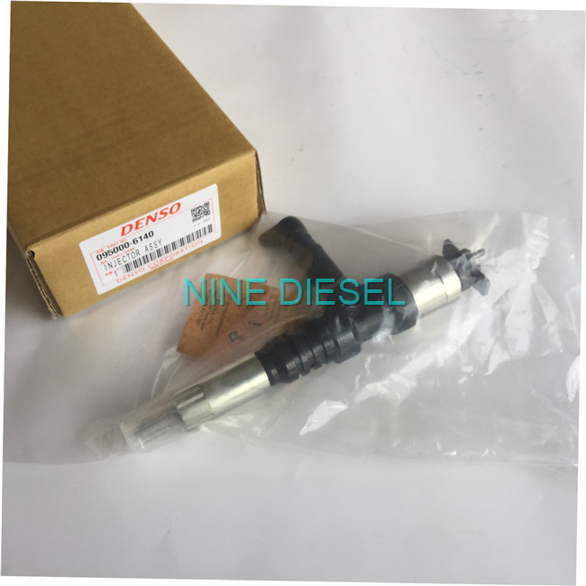 Komatsu  Diesel Injectors 095000-6140 6261-11-3200 ISO Certified 0