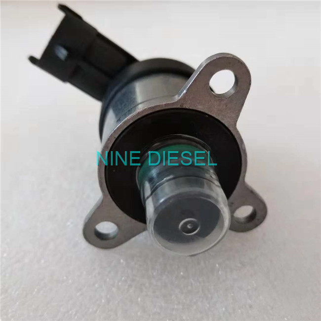 Black Diesel Injection Pump Parts , Diesel Injector Parts Metering Valve 0928400652 0